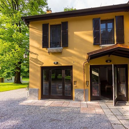 Relais Di Villa Adinolfi Annone di Brianza Exteriör bild