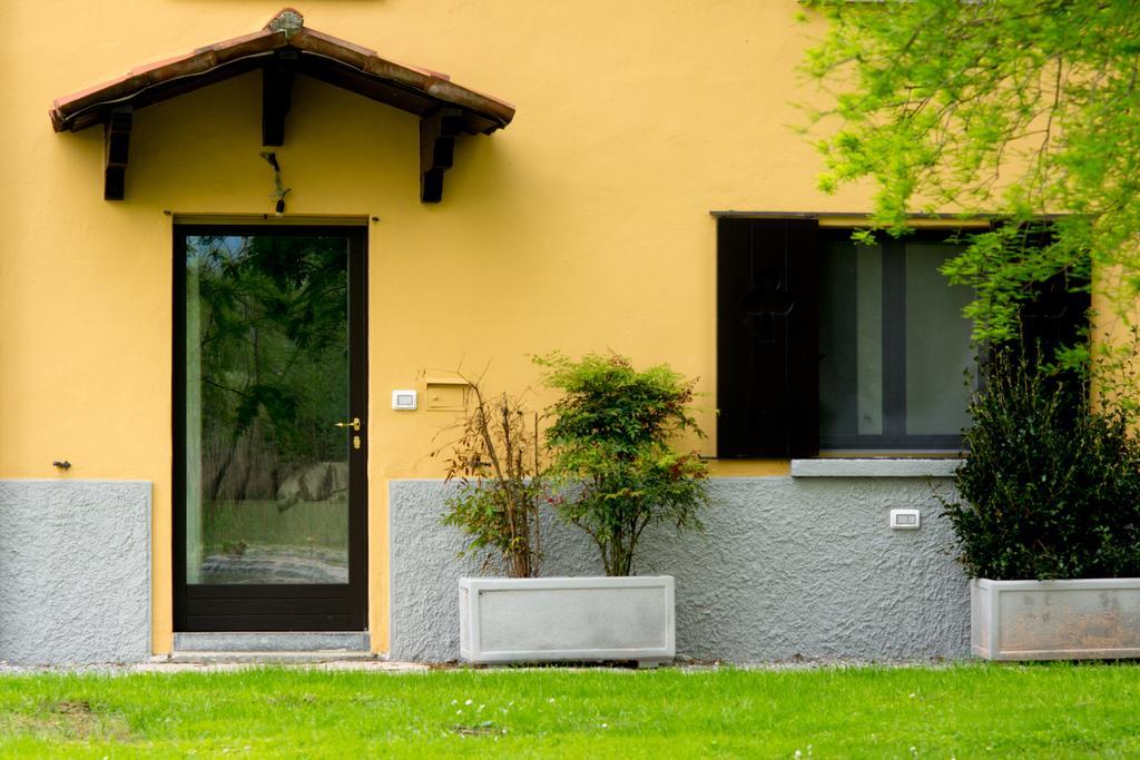 Relais Di Villa Adinolfi Annone di Brianza Rum bild