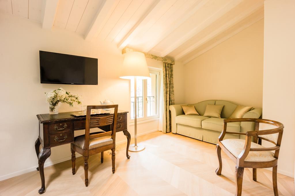Relais Di Villa Adinolfi Annone di Brianza Rum bild